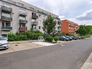 Prodej bytu 3+kk, Hostivice, Ječná, 78 m2