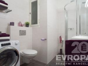 Pronájem bytu 2+kk, Praha - Smíchov, U Nikolajky, 74 m2
