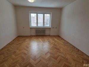 Pronájem bytu 3+1, Hodonín, Vrchlického, 90 m2