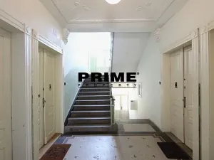 Pronájem bytu 1+kk, Praha - Vinohrady, Krkonošská, 43 m2
