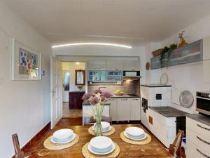 Prodej bytu 3+1, Průhonice, Říčanská, 171 m2