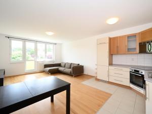 Pronájem bytu 3+kk, Praha - Kunratice, Muškova, 83 m2