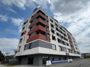Pronájem bytu 1+kk, Praha - Modřany, Komořanská, 35 m2