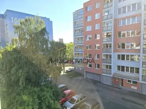 Prodej bytu 3+1, Praha - Újezd nad Lesy, Malešovská, 74 m2