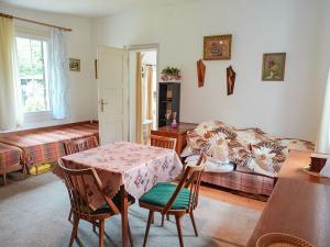 Prodej chaty, Okna, 50 m2