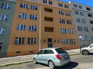 Pronájem bytu 2+1, Praha - Vinohrady, Hollarovo náměstí, 47 m2