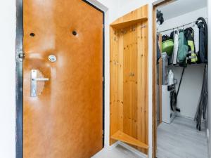 Prodej bytu 2+1, Praha - Hlubočepy, Renoirova, 43 m2