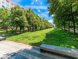Prodej bytu 2+1, Praha - Hlubočepy, Renoirova, 43 m2