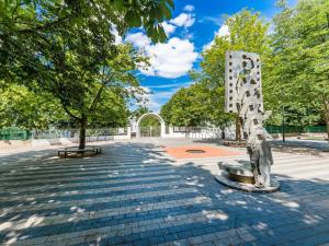 Prodej bytu 2+1, Praha - Hlubočepy, Renoirova, 43 m2