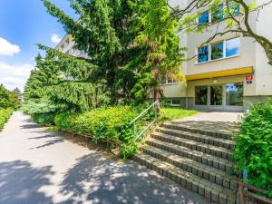 Prodej bytu 2+1, Praha - Hlubočepy, Renoirova, 43 m2