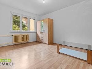 Pronájem bytu 1+1, Uherské Hradiště, Tř. Maršála Malinovského, 38 m2