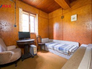 Prodej chalupy, Cvikov - Cvikov II, Martinovo údolí, 181 m2