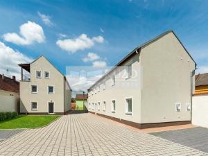 Prodej bytu 3+kk, Líšťany, Hunčice, 73 m2