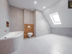 Prodej vícegeneračního domu, Chyňava, Rozdělov, 360 m2