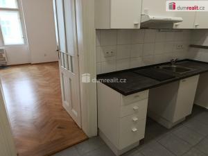 Pronájem bytu 1+kk, Praha - Vršovice, Na spojce, 27 m2