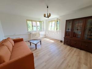 Prodej rodinného domu, Hrádek, 200 m2