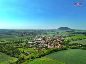 Prodej rodinného domu, Libkovice pod Řípem, 490 m2
