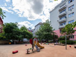 Prodej bytu 3+kk, Praha - Holešovice, Tovární, 96 m2