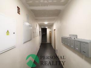 Prodej bytu 1+kk, Nejdek, Závodu míru, 33 m2