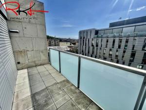Pronájem bytu 3+kk, Praha - Karlín, 127 m2