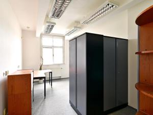Pronájem kanceláře, Praha - Smíchov, Zoubkova, 344 m2