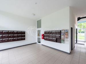 Prodej bytu 2+kk, Praha - Kobylisy, Šiškova, 46 m2