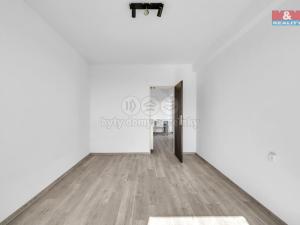 Prodej bytu 2+1, Přelouč, B. Němcové, 50 m2