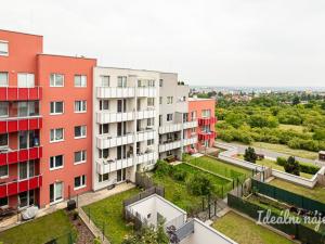 Pronájem bytu 1+kk, Praha, Farkašova, 32 m2