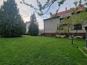 Prodej rodinného domu, Sehradice, 325 m2
