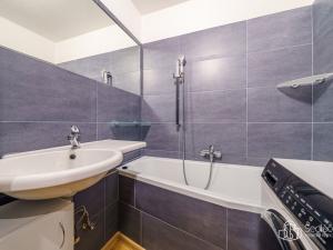 Prodej bytu 3+1, Habartov, Čs. armády, 76 m2