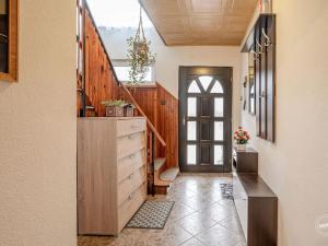 Prodej vícegeneračního domu, Praha - Zbraslav, Studniční, 242 m2