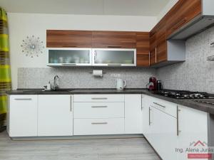 Prodej bytu 3+1, Praha - Modřany, Urbánkova, 78 m2