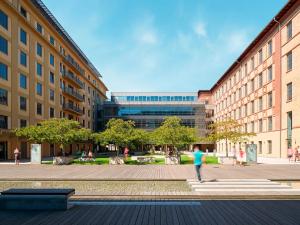 Pronájem kanceláře, Praha - Holešovice, Jankovcova, 564 m2