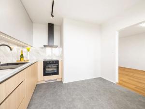 Prodej bytu 3+kk, Praha - Letňany, Chlebovická, 79 m2