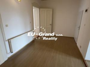 Prodej činžovního domu, Varnsdorf, Legií, 860 m2