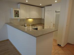 Pronájem bytu 3+kk, Praha - Břevnov, Hošťálkova, 99 m2
