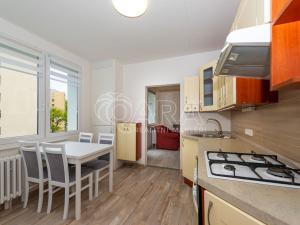 Pronájem bytu 4+1, Trutnov - Střední Předměstí, Papírenská, 88 m2
