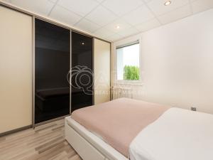 Pronájem bytu 4+1, Trutnov - Střední Předměstí, Papírenská, 88 m2