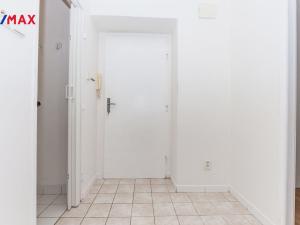 Pronájem bytu 1+1, Litvínov - Horní Litvínov, Podkrušnohorská, 29 m2