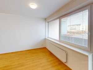 Pronájem bytu 1+kk, Zlín, Zelinova, 37 m2