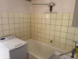 Prodej bytu 3+1, Praha - Malešice, Počernická, 71 m2