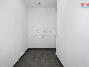 Pronájem bytu 1+kk, Plzeň, Safírová, 36 m2