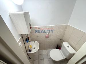 Pronájem obchodního prostoru, České Budějovice, Jírovcova, 30 m2