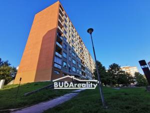 Prodej bytu 4+kk, Zlín, Na Honech III, 72 m2