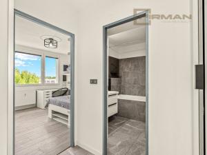 Prodej bytu 4+1, Praha - Bohnice, Dolákova, 78 m2