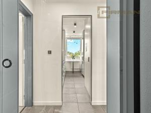Prodej bytu 4+1, Praha - Bohnice, Dolákova, 78 m2