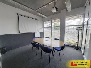 Pronájem kanceláře, Brno - Horní Heršpice, 2500 m2