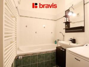 Pronájem bytu 2+kk, Brno - Líšeň, Otiskova, 43 m2