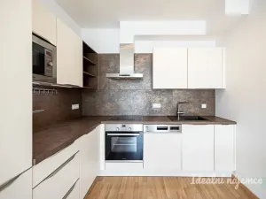 Pronájem bytu 2+kk, Praha - Jinonice, Kačírkova, 52 m2