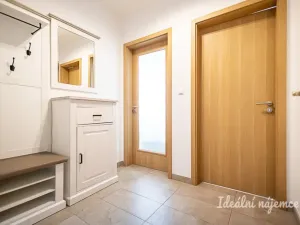 Pronájem bytu 2+kk, Praha - Jinonice, Kačírkova, 52 m2